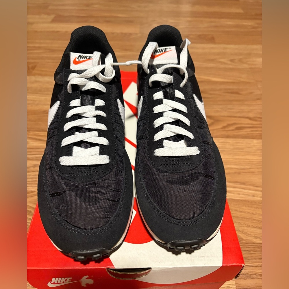 Nike Tailwind 79 Black White Women's 8.5